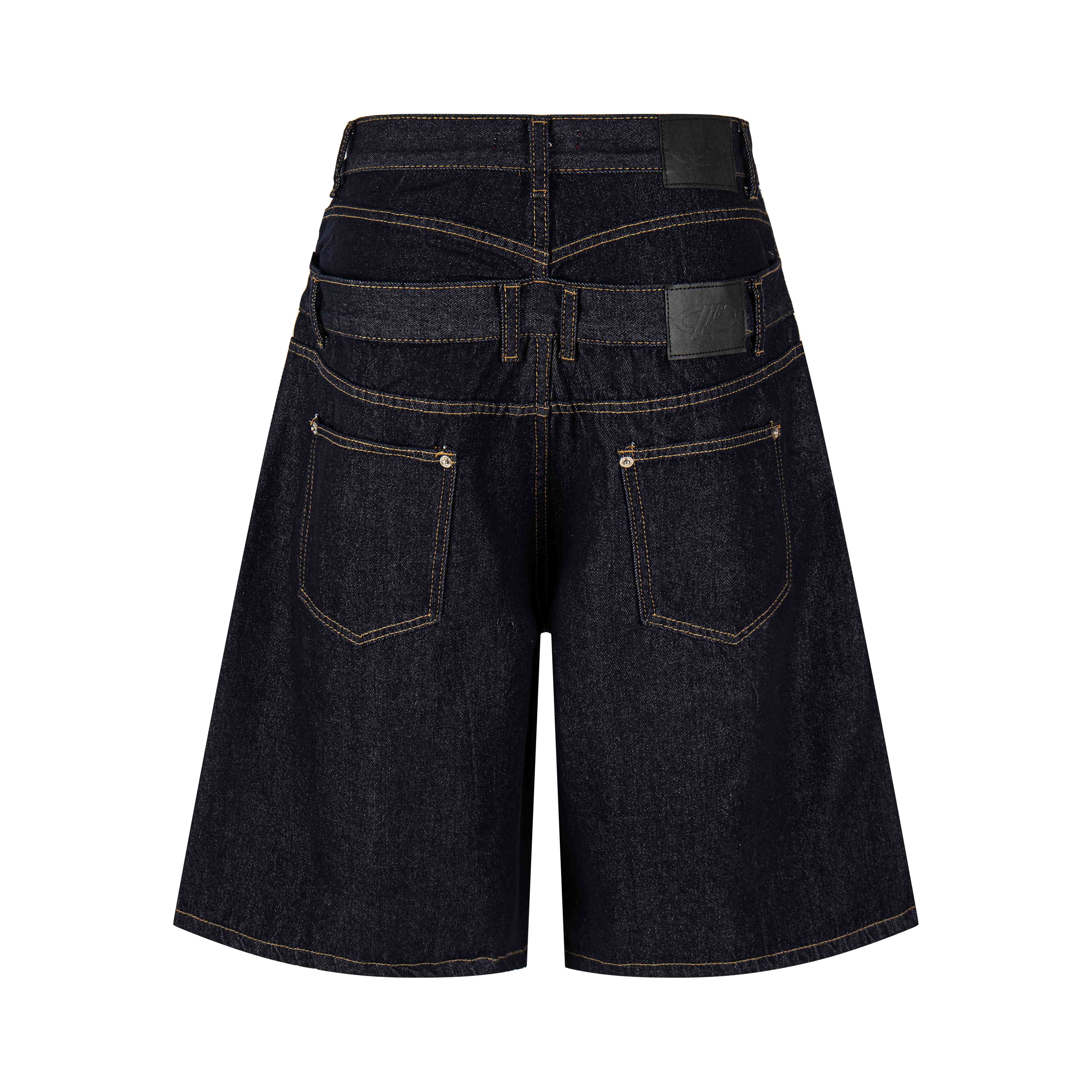 CapCabin “Double Waist Panel Denim Shorts”