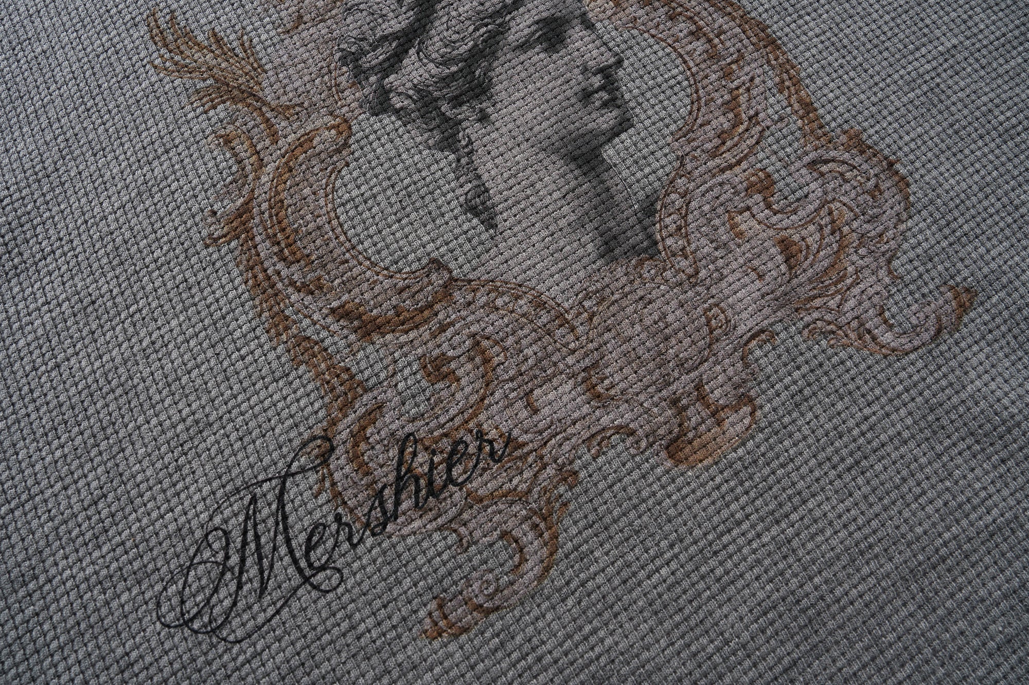 CapCabin Vintage Graphic Long Sleeve Tee