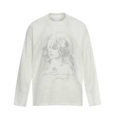 CapCabin Vintage Portrait Graphic Long Sleeve Tee