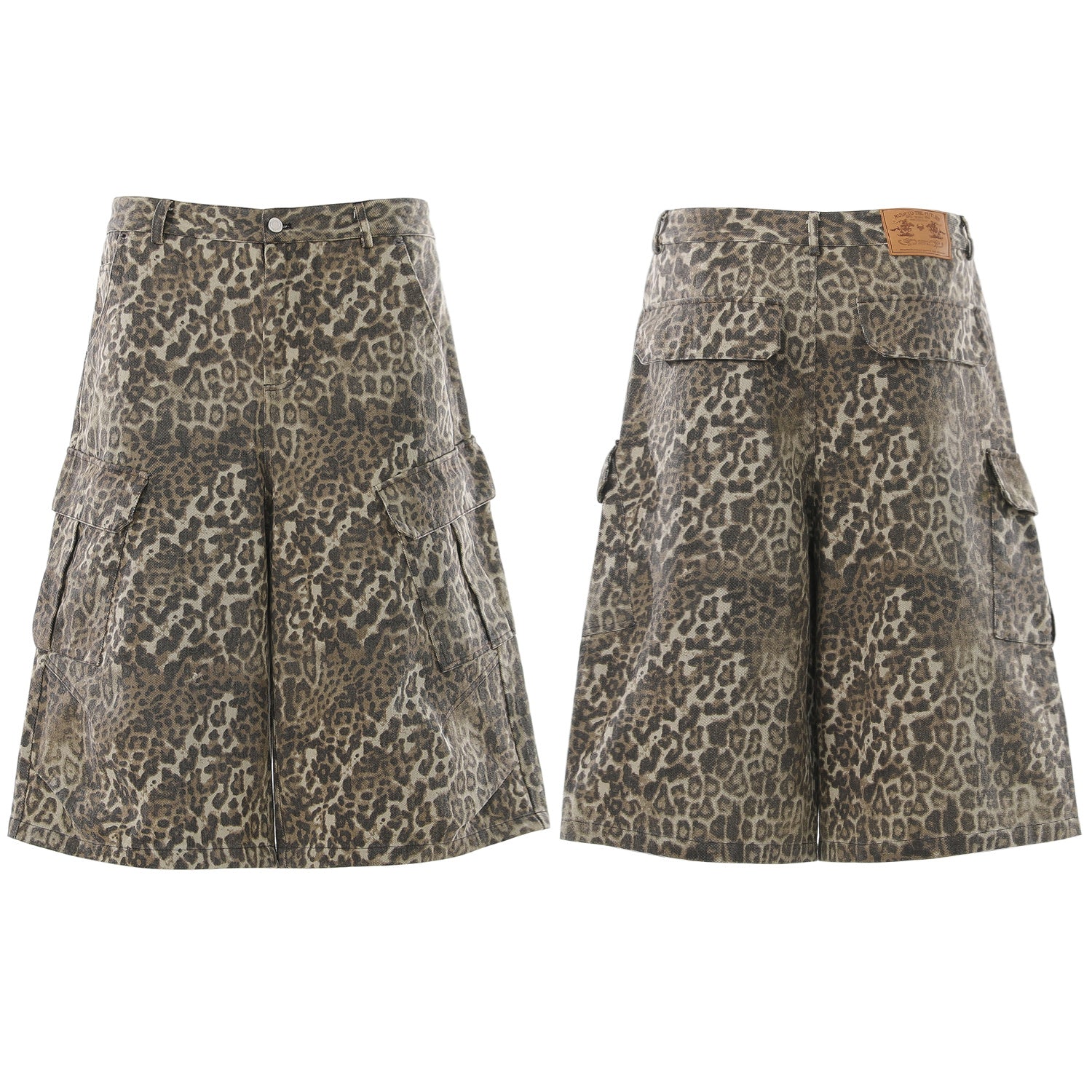 CapCabin “Leopard Cargo Shorts”