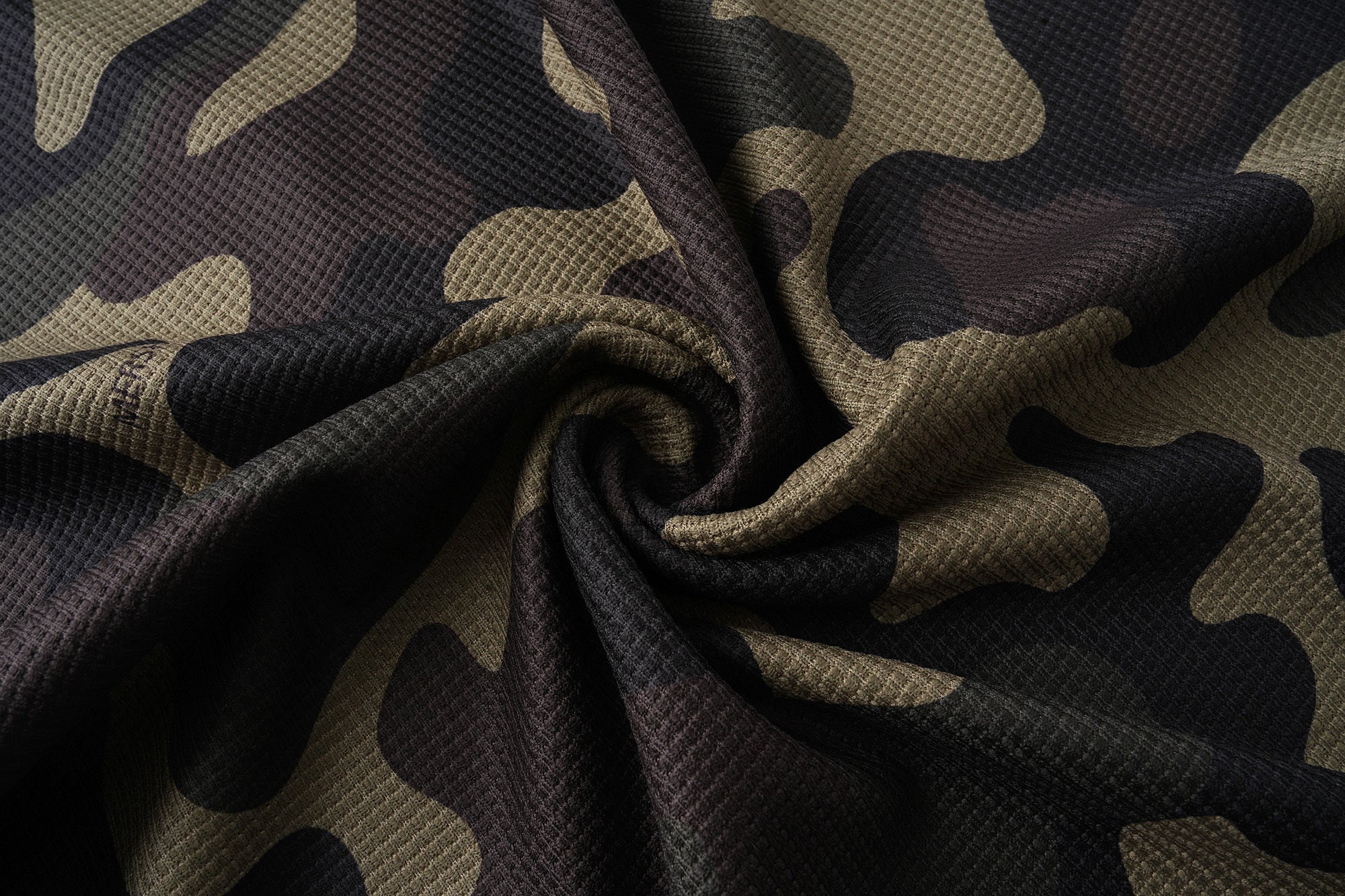 CapCabin Camo Graphic Long Sleeve Jersey