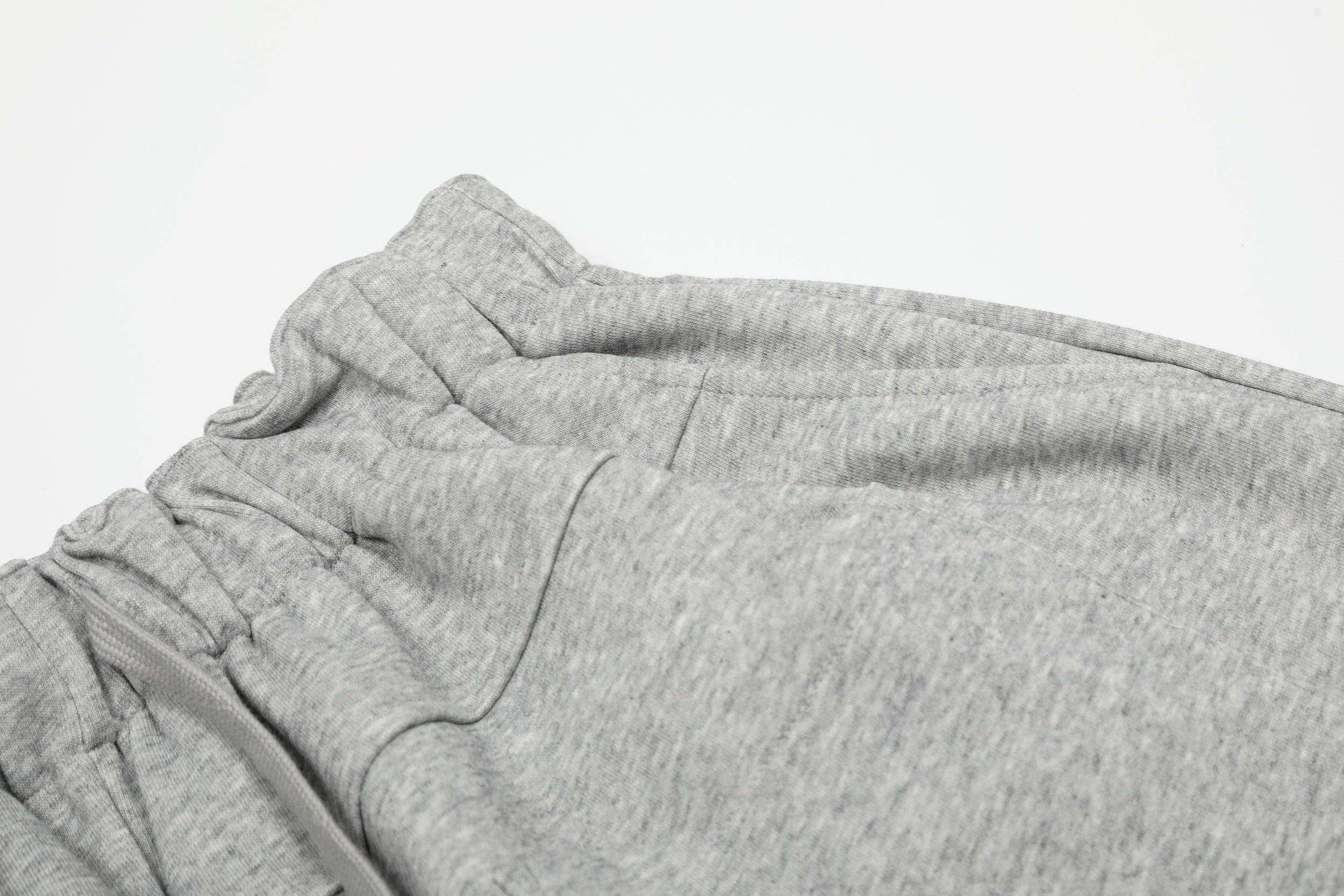 CapCabin “Minimal Lounge Wide Shorts”