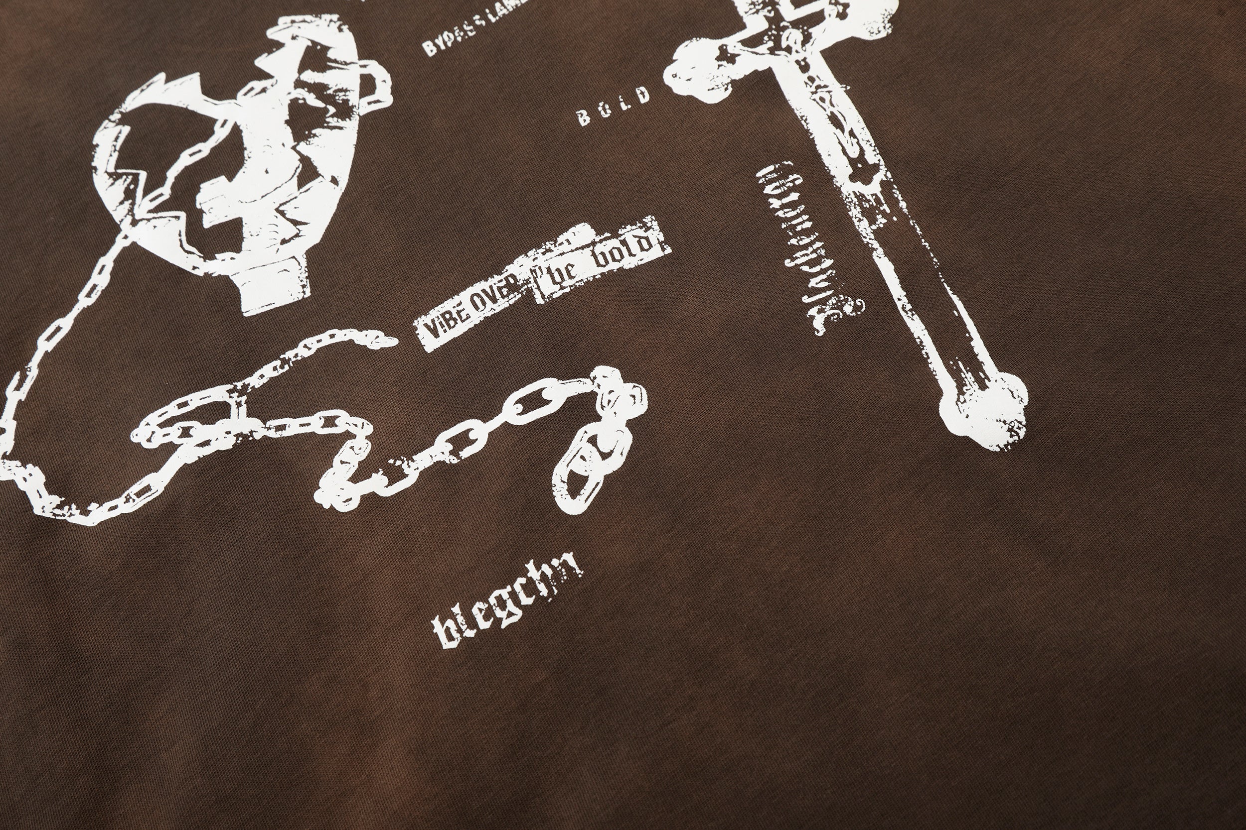 CapCabin Layered Long Sleeve Graphic T-Shirt